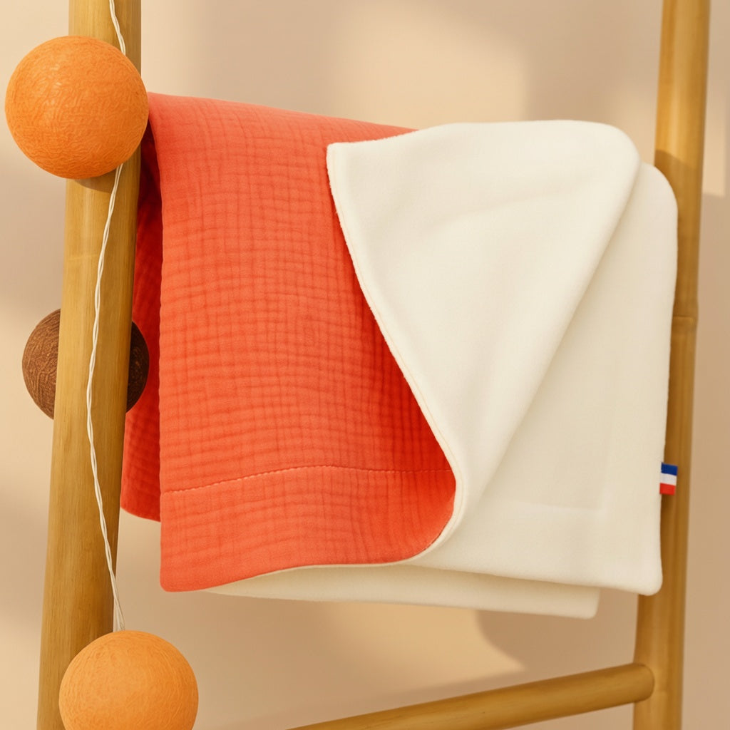 Couverture polaire PAPATE en coton bio - Fraise